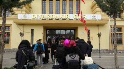 Ankara Garı’ndan bu sezon ilk seferine başlayan "Turistik Diyarbakır Ekspresi",
