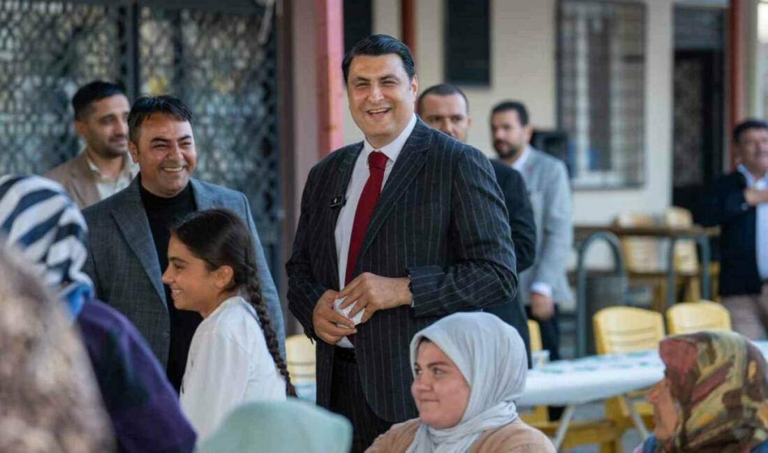 Şehitkamil Belediye Başkanı Umut Yılmaz, Sarılar Mahallesi'nde halk buluşmaları düzenleyerek