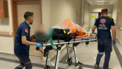 Adıyaman merkezinde bir binanın 3. katından düşen bir kadın yaralandı.