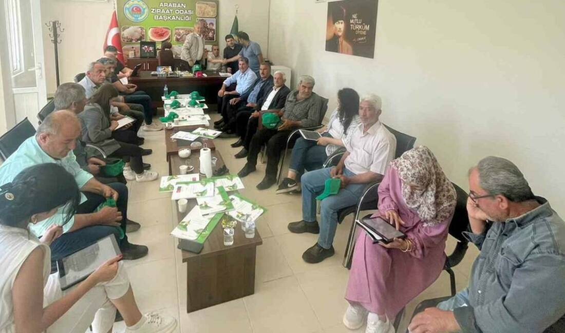 Araban’da, FESAS Projesi Bilgilendirme toplantısı yapıldı Gaziantep'in Araban ilçesinde, FESAS projesi kapsamında çiftçilere destek sağlamak amacıyla