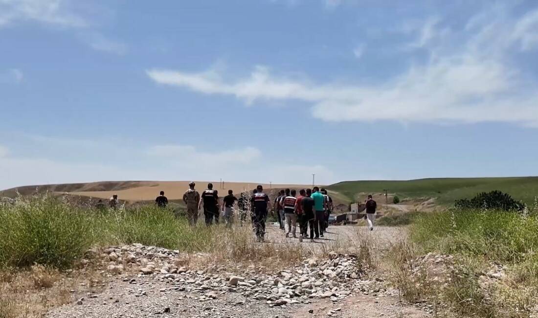 Baba-oğulun alacak-verecek yüzünden öldürülüp yakıldığı ortaya çıktı Diyarbakır’ın Sur ilçesinde baba ve oğlunun alacak-verecek meselesi nedeniyle önce