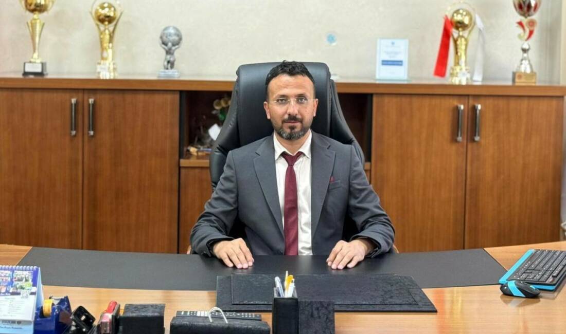 Adıyaman'ın Kahta Devlet Hastanesi'ne yeni başhekim olarak atanan Uzm. Dr.