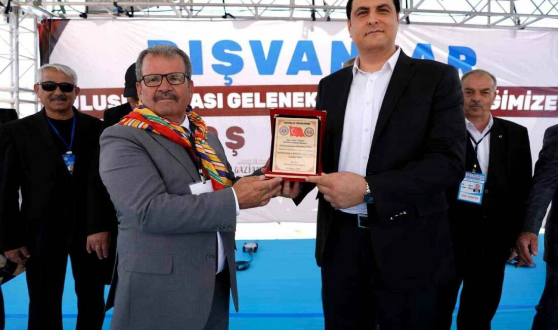 Şehitkamil Belediye Başkanı Umut Yılmaz, Rışvanlar Uluslararası Geleneksel Bahar Şenliği'nde