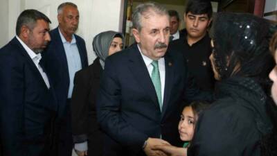 BBP Genel Başkanı Mustafa Destici, Diyarbakır'a gelerek partisinin İl Başkanı