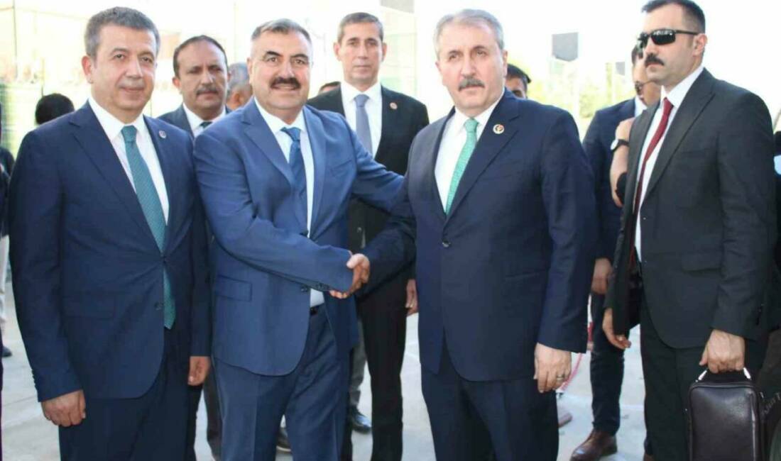 BBP Genel Başkanı Mustafa Destici, Diyarbakır'a yaptığı ziyarette kanaat önderi