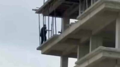 Siirt’te eşiyle boşanma aşamasında olan bir kişi, 2 yaşındaki kızı
