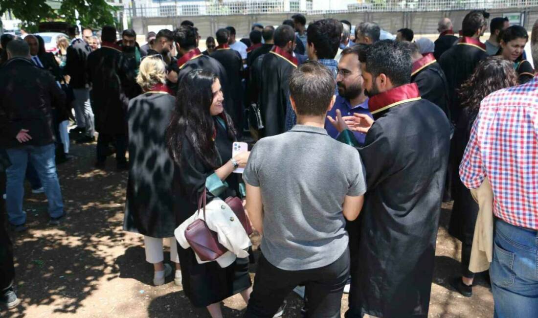 Avukat Yasin İçli'nin Kayapınar ilçesinde silahlı saldırıya uğramasının ardından Diyarbakır