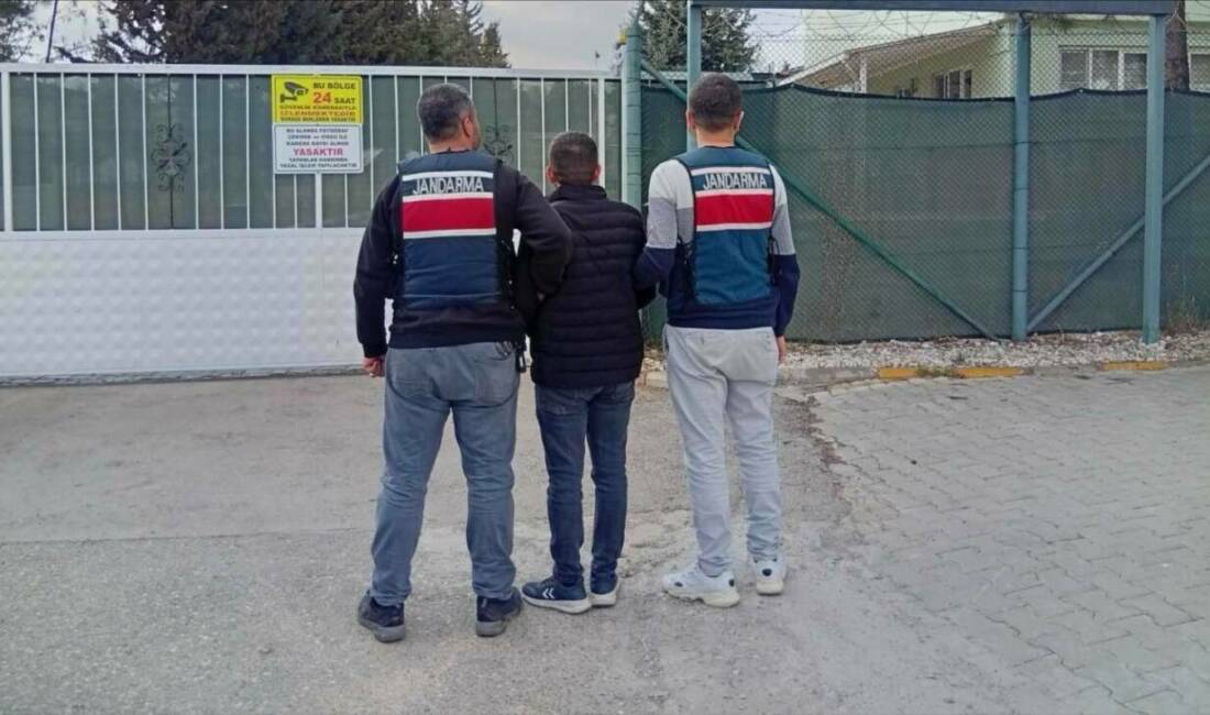 Gaziantep'te uyuşturucu ticaretinden aranan bir hükümlü, jandarma tarafından yakalandı. Hükümlü