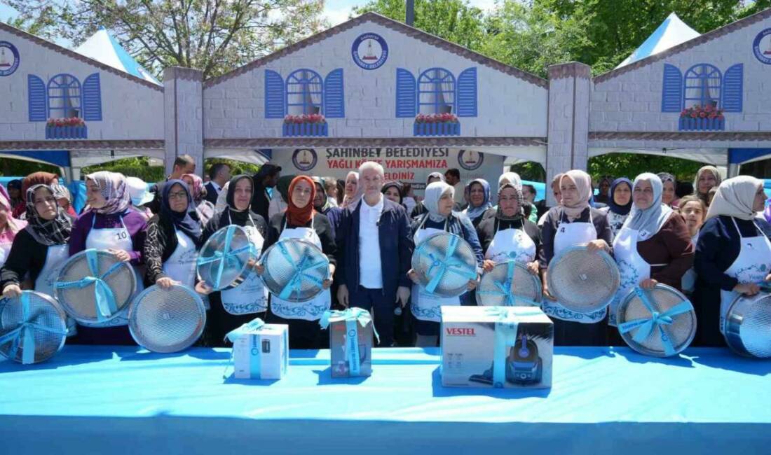 Şahinbey Belediyesi, Hıdırellez etkinlikleri kapsamında "Yağlı Köfte" yarışması düzenledi. Yarışmaya