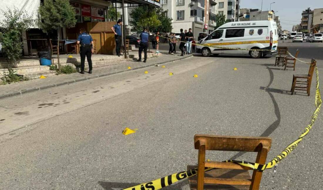 Gaziantep’te kıraathane önündeki cinayetin zanlısı yakalandı Gaziantep'in Şehitkamil ilçesinde meydana gelen olayda, kıraathane önünde oturan 25
