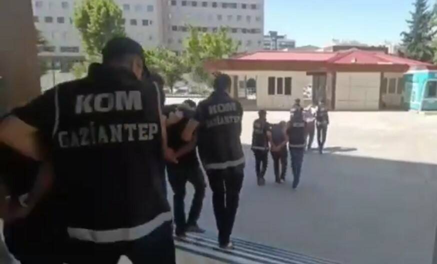 Gaziantep'te tefecilik suçuna yönelik operasyonda 4 kişi gözaltına alındı. Operasyonda