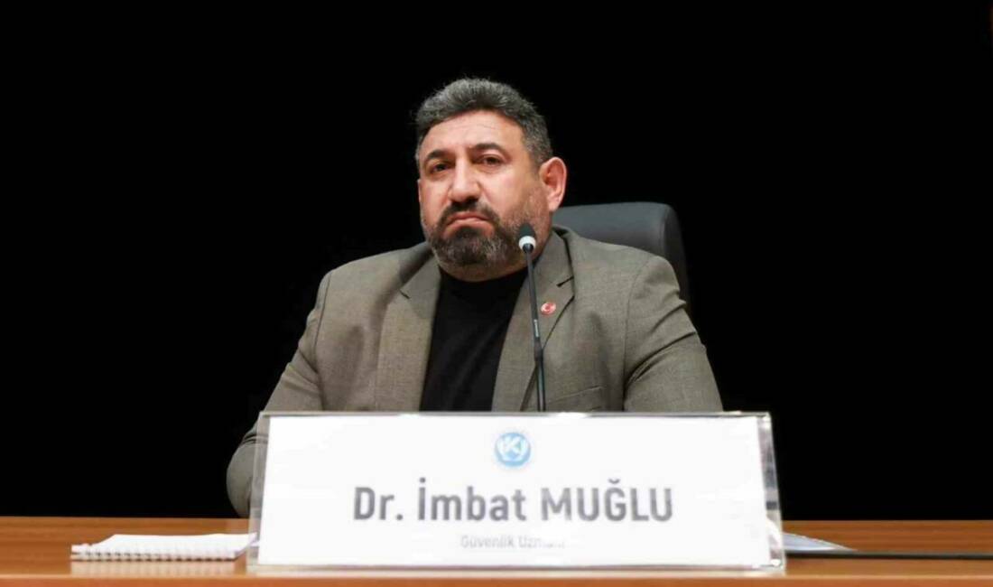 Güvenlik ve terör uzmanı Muğlu, PKK’nın feshedilip silah bırakmasını değerlendirdi Güvenlik ve terör uzmanı Dr. İmbat Muğlu, PKK'nın kendini feshetme