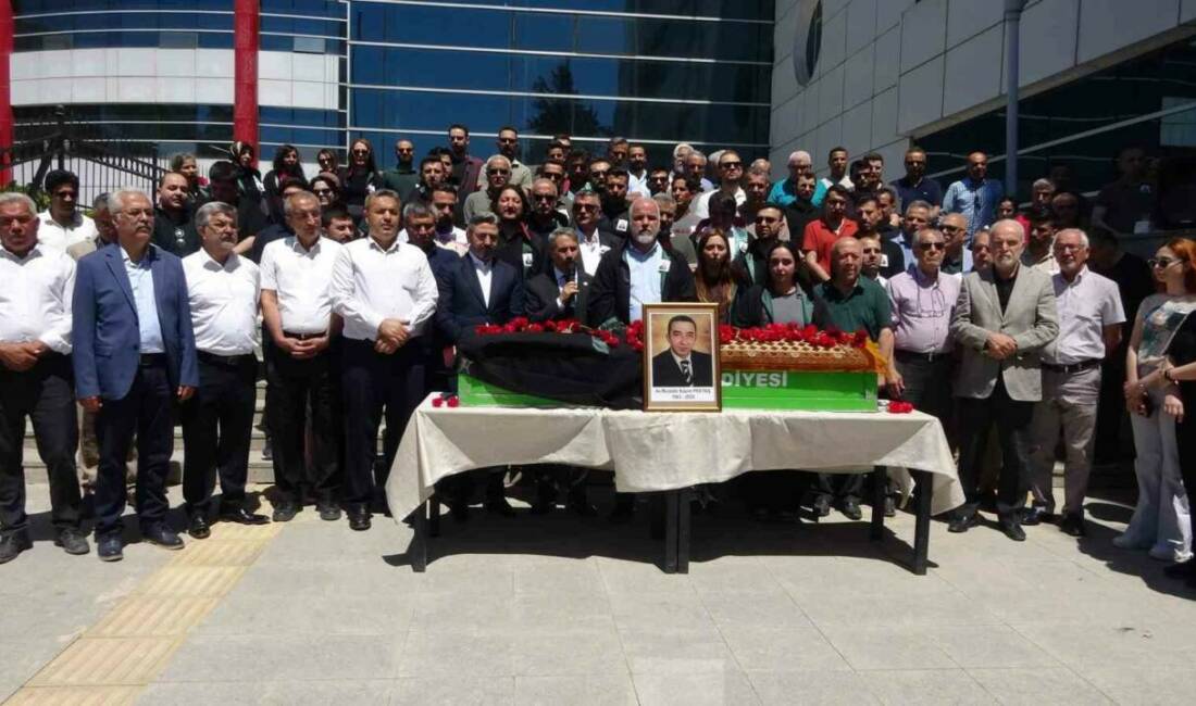 Adıyaman Barosu'nun eski başkanlarından Avukat Mustafa Nazım Pektaş, ikamet ettiği