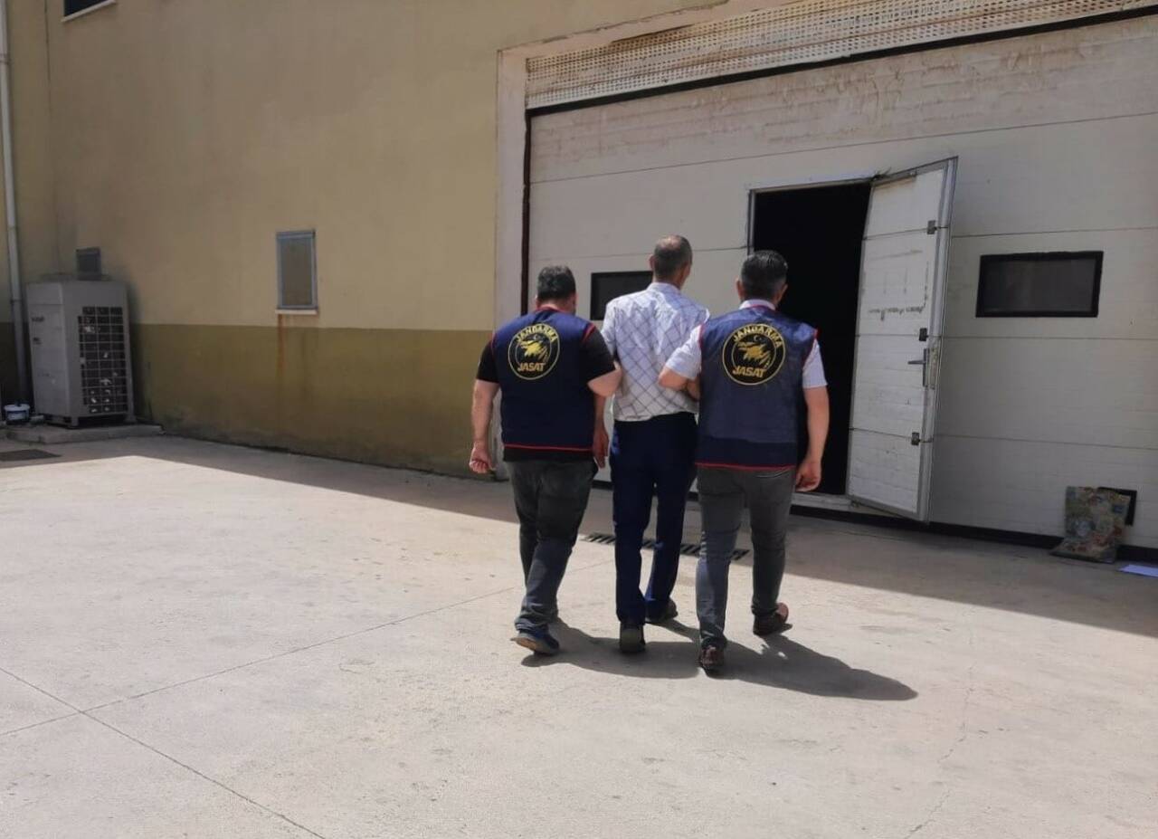 Gaziantep'te 13 yıl hapis cezasıyla aranan hükümlü, jandarma ekipleri tarafından