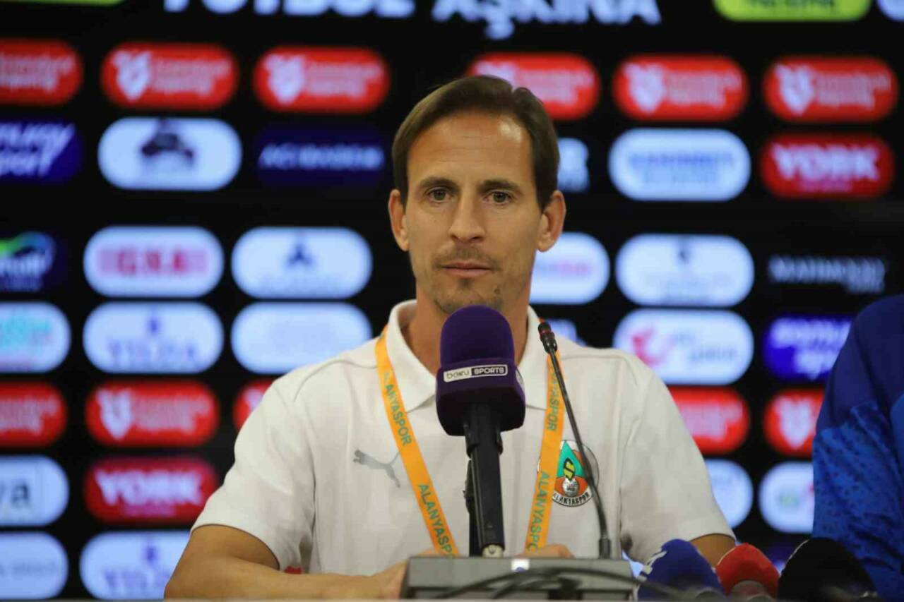 Alanyaspor teknik direktörü Joao Pereira, Gaziantep FK karşısında kritik bir