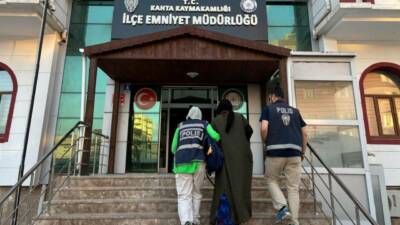 Kahta ilçesinde çeşitli suçlardan aranan bir kadın, 35 yıl 10