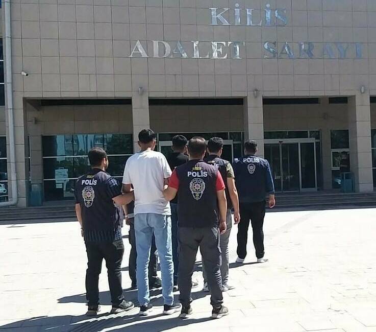 Kilis Emniyet Müdürlüğü tarafından gerçekleştirilen operasyonlarda internet dolandırıcılığı ve yasa