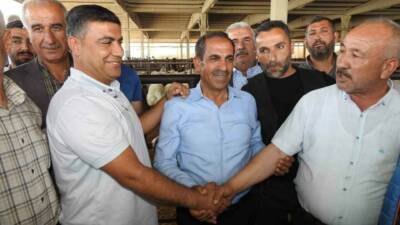 Kurban Bayramı’na kısa bir süre kala Gaziantep’te hayvan pazarları kurbanlık