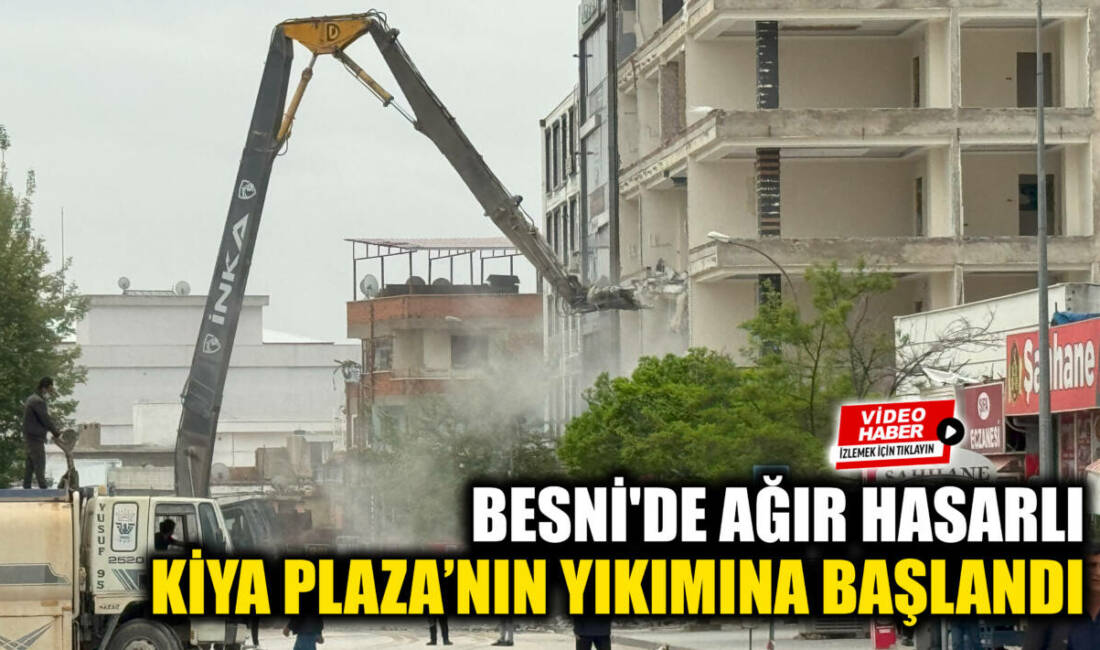 Kahramanmaraş merkezli 6 Şubat 2023 depremlerinin yarattığı yıkımın ardından Besni’de