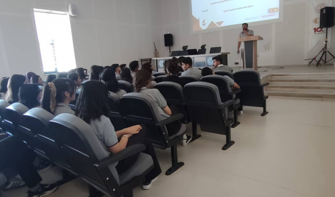 Besni İlçe Müftülüğü Gençlik Koordinatörlüğü tarafından yürütülen “Gençliğe Değer” projesi