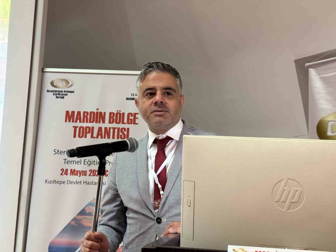 Mardin’in Kızıltepe ilçesinde düzenlenen Sterilizasyon ve Dezenfeksiyon Temel Eğitim Programına