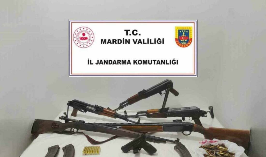 Mardin’de silah ve mühimmat kaçakçılarına operasyon: 1 gözaltı Mardin'de jandarma ekipleri tarafından silah ve mühimmat kaçakçılarına yönelik operasyonda