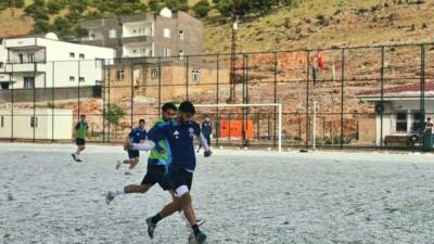 Mazıdağı Fosfatspor, Nesine 3. Lig'de Balıkesirspor ile yapacağı play-off yarı