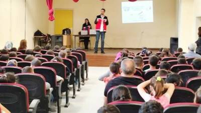 Adıyaman İl Tarım ve Orman Müdürlüğü tarafından minik öğrencilere gıda