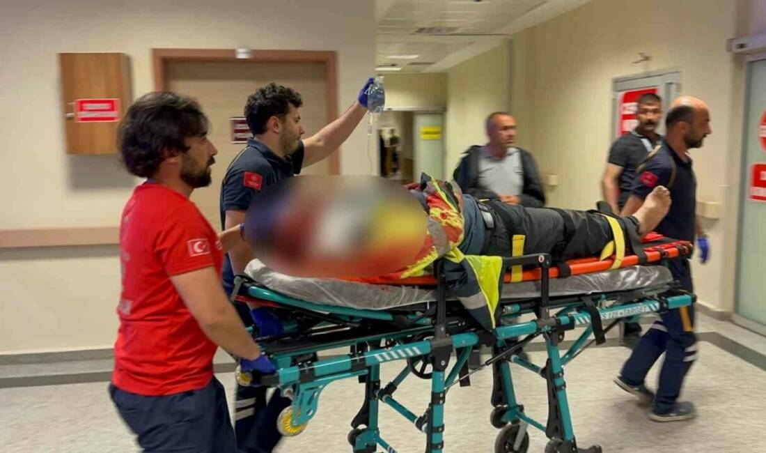 Otomobil ile motosiklet çarpıştı: 1 ağır yaralı Adıyaman’da otomobil ile motosikletin çarpışması sonucu meydana gelen kazada 1