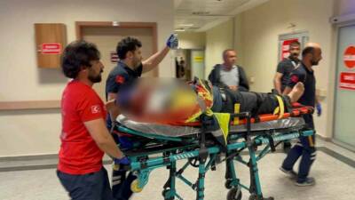 Adıyaman’da otomobil ile motosikletin çarpışması sonucu meydana gelen kazada 1