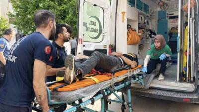 Adıyaman’da otomobil ile motosikletin çarpışması sonucu meydana gelen kazada 2