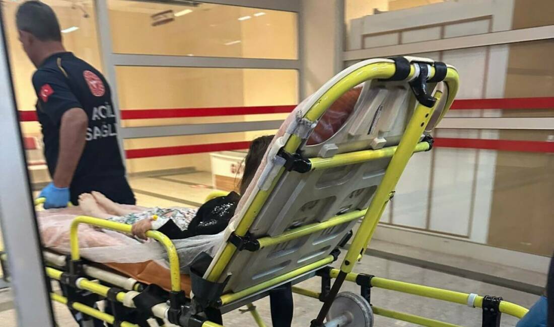 Adıyaman’da seyir halindeki bir otomobilden düşen 6 yaşındaki Meryem A.