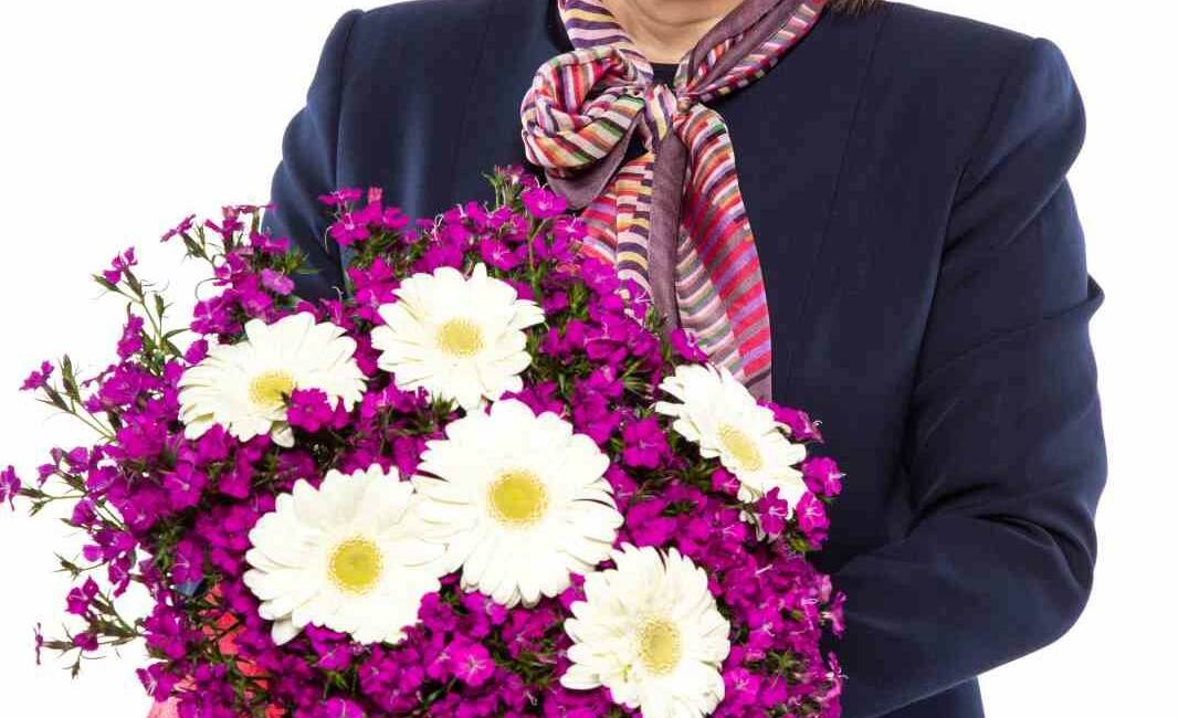 Şahin: “Anne, sevginin vücut bulmuş halidir” Gaziantep Büyükşehir Belediye Başkanı Fatma Şahin, Anneler Günü dolayısıyla yayımladığı