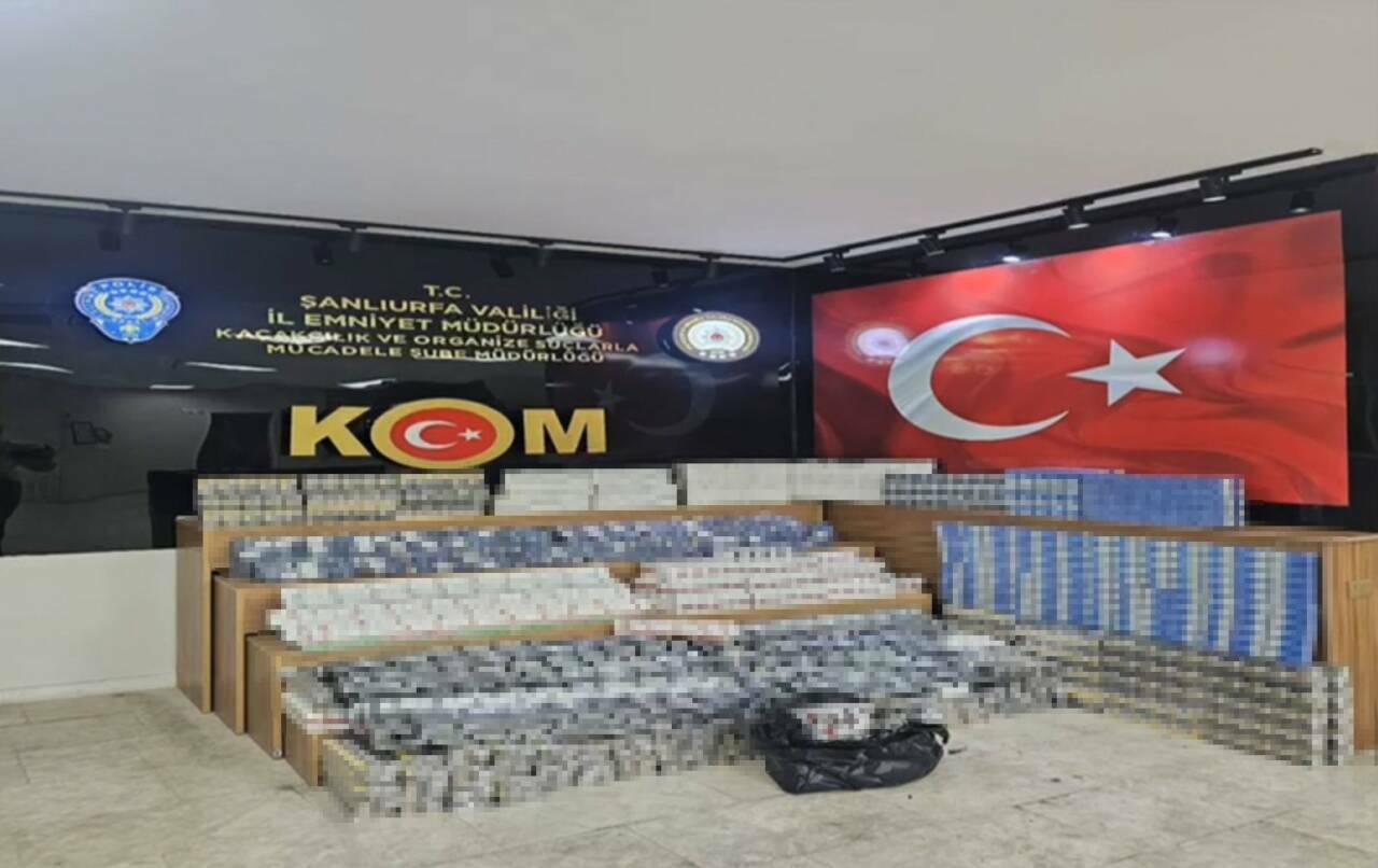 Şanlıurfa'da yapılan operasyonda, polis 5 bin 680 paket gümrük kaçağı