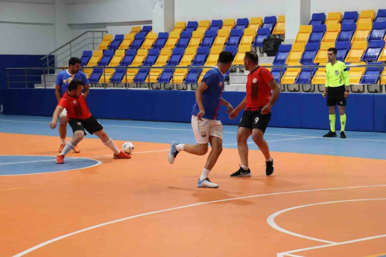 Şanlıurfa Büyükşehir Belediyesi tarafından düzenlenen Kurumlar arası FUTSAL Turnuvası, 8