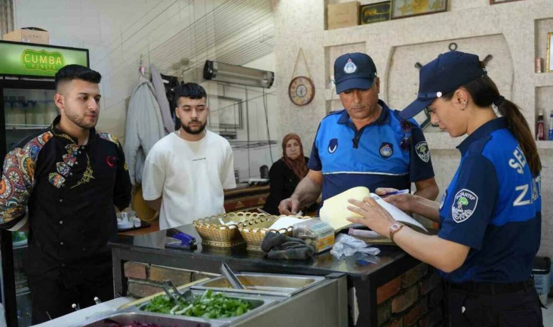 Şehitkamil Belediyesi Zabıta Müdürlüğü ekipleri, ilçede tavuk ürünleri satışı yapan