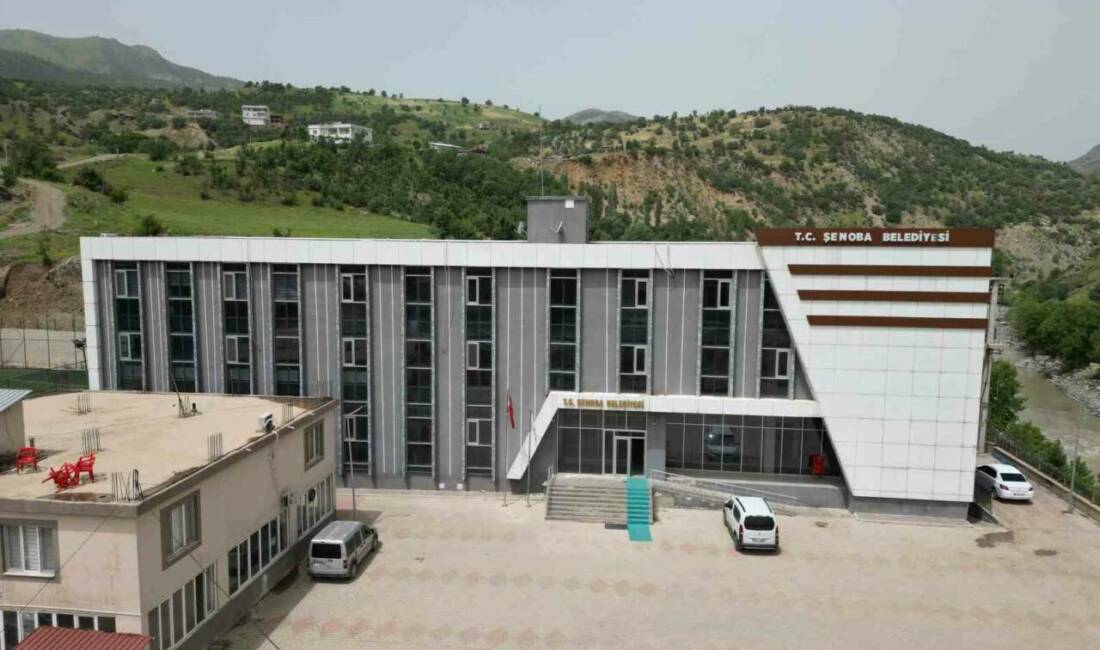 Şırnak'ın Uludere ilçesine bağlı Şenoba Belde Belediye Başkanı Alihan Babat,