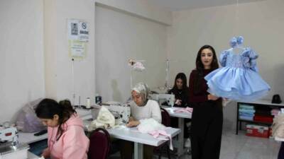 Genç girişimci Azize Ergün, Cizre'de moda tasarımcısı karakterinden ilham alarak