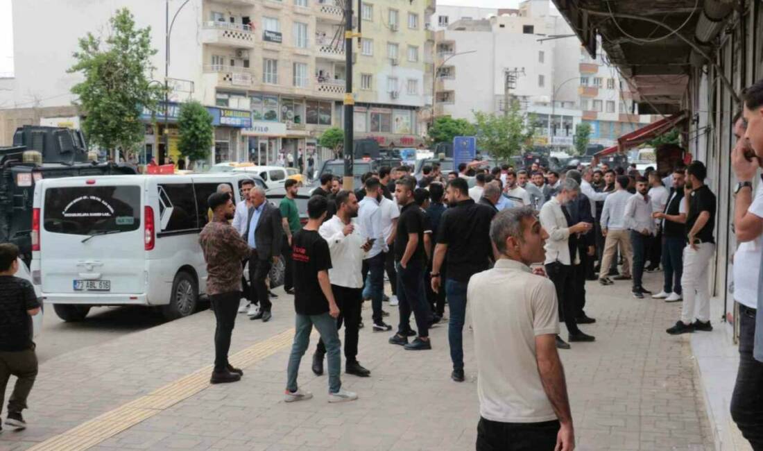 Şırnak'ın Cizre ilçesinde, iki grup arasında çıkan bıçaklı kavgada 2