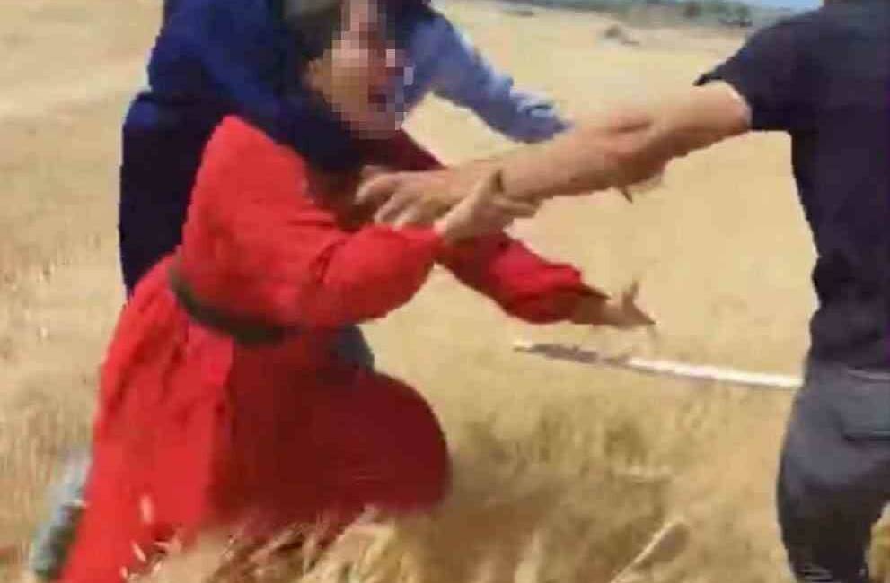 Şanlıurfa'nın Siverek ilçesinde akraba iki aile arasında çıkan kavgada 5