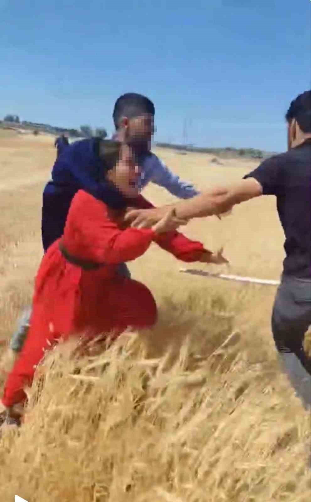 Şanlıurfa'nın Siverek ilçesinde akraba iki aile arasında çıkan kavgada 5