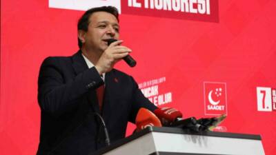 Saadet Partisi Genel Başkanı Mahmut Arıkan, Şanlıurfa İl Kongresinde, Türkiye'nin