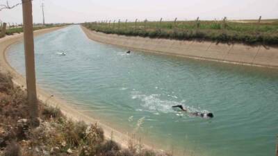 Şanlıurfa’da sulama kanalına düşerek akıntıya kapılan çocuk için arama çalışması