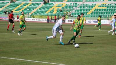 Trendyol 1. Lig'in son haçtında Şanlıurfaspor, evinde Erzurumspor FK'ya 1-0