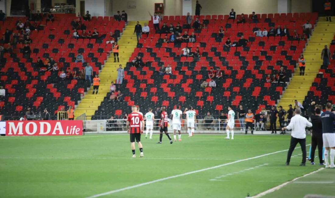 Gaziantep Futbol Kulübü, Trendyol Süper Lig'in 35. haftasında Corendon Alanyaspor'u