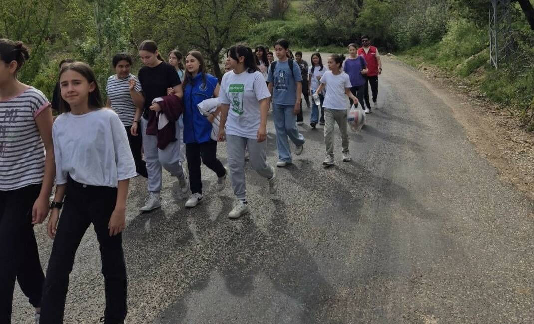 Tut Gençlik Merkezinden birlik ve beraberlik etkinliği Tut Gençlik Merkezi, Adıyaman’da gençlere yönelik çeşitli etkinlikler düzenledi. Bu