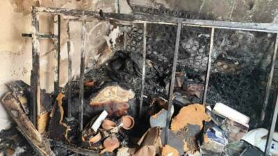 Adıyaman'ın Gölbaşı ilçesinde bir ikamette çıkan yangında çakmak doldurma tüplerinin