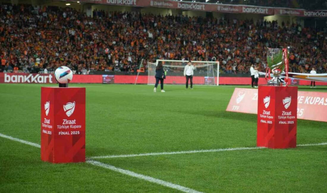 Trabzonspor ile Galatasaray, Gaziantep'te gerçekleşen Ziraat Türkiye Kupası finalinde karşı