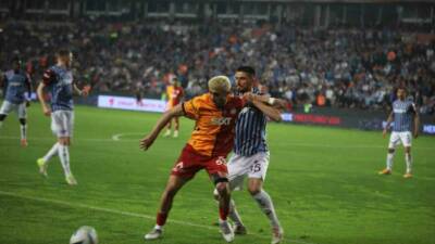 Galatasaray, Trabzonspor'u 3-0 mağlup ederek 63. Ziraat Türkiye Kupası'nı kazandı.