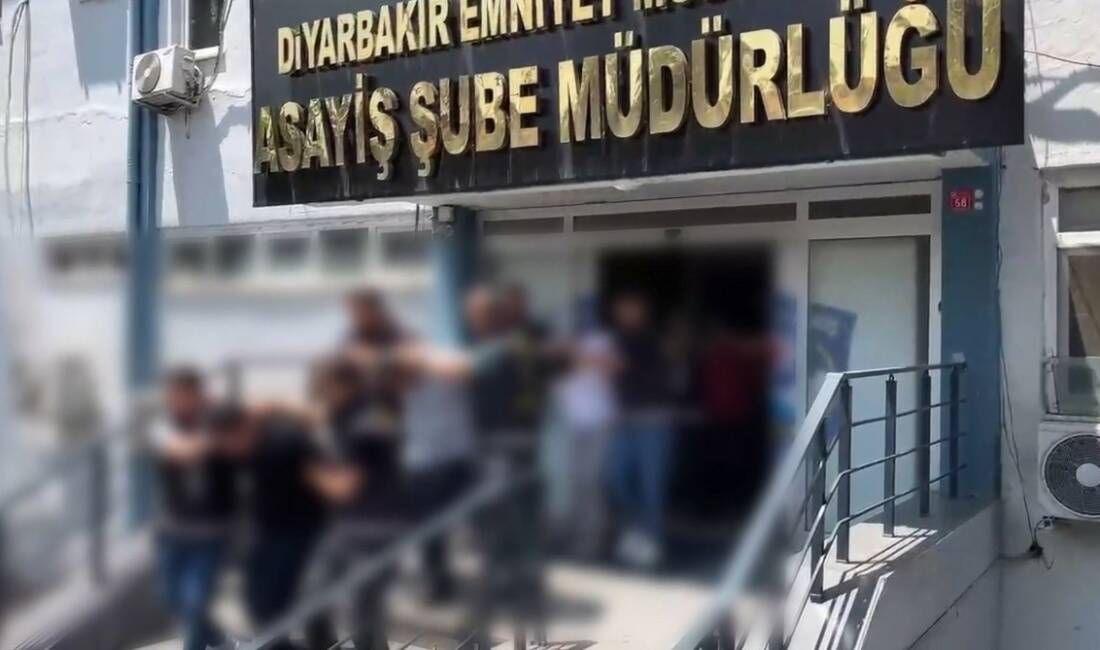Diyarbakır’da aynı aileden 4 kişinin öldüğü bina yangınına ilişkin soruşturma